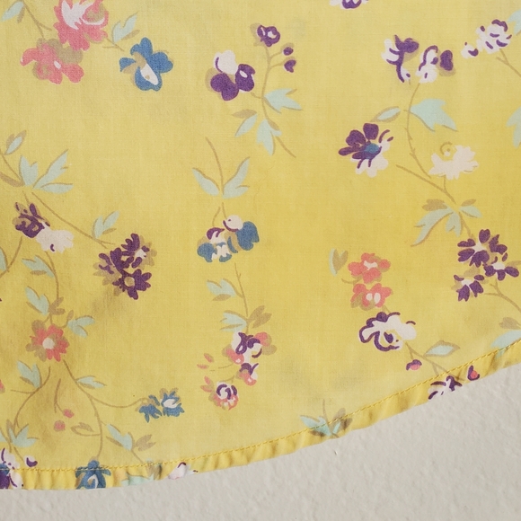 Vintage Yellow Floral Buttondown Top - Picture 6 of 9